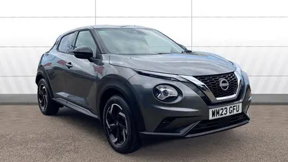 Grey Used 2023 Nissan Juke N-Connecta SUV | £16,283 (Fair price)