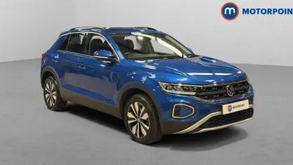 Używany VW T-Roc Match 116 KM (85 kW) 2024 Niebieski SUV