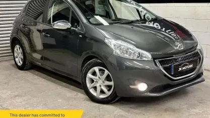 Used Peugeot 208 Style 82 HP (60 kW) 2014 Hatchback