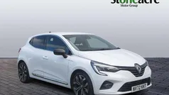 Used 2022 Renault Clio V Techno Hatchback | £13,000 (Fair price)