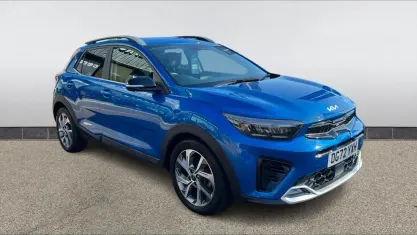 Używany Kia Stonic GT-Line 120 KM (88 kW) 2022 Niebieski SUV