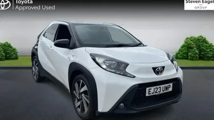 Used Toyota Aygo X 72 HP (52 kW) 2023 White SUV