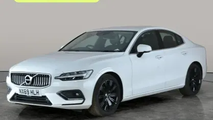 Begagnad Volvo S60 Inscription 250 HK (183 kW) 2019 Vit Sedan