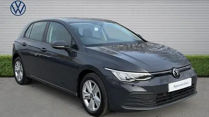 Used VW Golf VIII Life 131 HP (96 kW) 2024 Hatchback