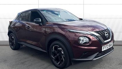 Second-hand Nissan Juke N-Connecta 114 CP (83 kW) 2023 Roșu SUV