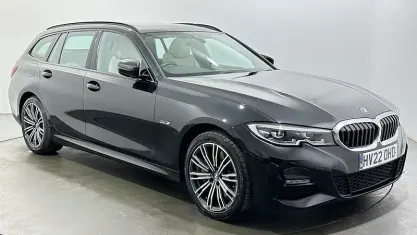 Used BMW 330e M Sport 292 HP (214 kW) 2022 Black Estate