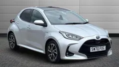 Silver Used 2020 Toyota Yaris Hybrid Design Hatchback | £14,995 (Fair price)