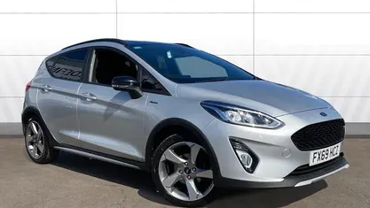Usado Ford Fiesta Active 101 HP (74 kW) 2019 Citadino