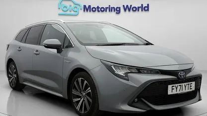 Used Toyota Corolla Design 122 HP (89 kW) 2022 Grey Estate