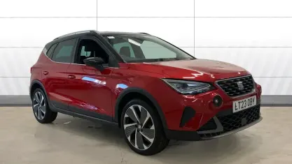 Begagnad Seat Arona FR 110 HK (80 kW) 2022 Röd SUV