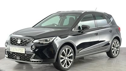 Używany Seat Arona FR 116 KM (85 kW) 2024 Czarny SUV