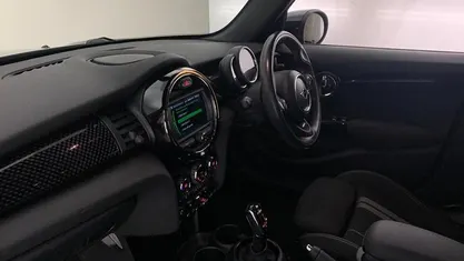 Used Mini Cooper S Hatch 192 HP (141 kW) 2019 Hatchback