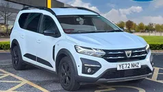 White Used 2022 Dacia Jogger Extreme MPV | £15,535 (Fair price)