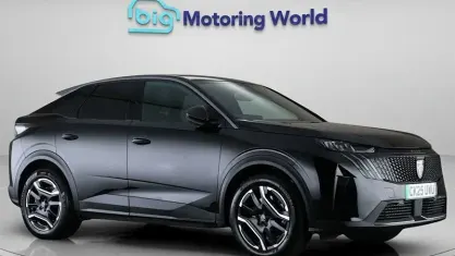 Used Peugeot e-3008 Allure 156 kW (213 HP) 2025 Black SUV