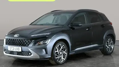 Używany Hyundai Kona Premium 141 KM (103 kW) 2021 Czarny SUV