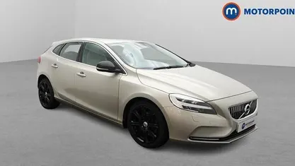 Used Volvo V40 Inscription 152 HP (111 kW) 2019 Hatchback