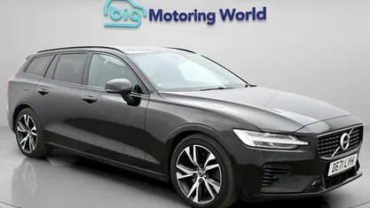 Used Volvo V60 R-Design 340 HP (250 kW) 2021 Estate
