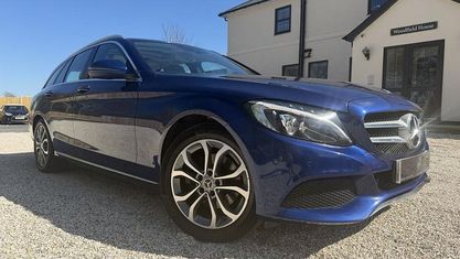 Używany Mercedes C200 Premium Plus 184 KM (135 kW) 2017 Niebieski Kombi