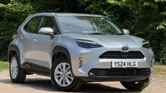 Used 2024 Toyota Yaris Hybrid Estate | £22,270 (Good price)