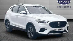 White Used 2023 MG ZS Excite Sedan | £13,999 (Fair price)