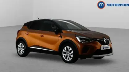 Used Renault Captur Iconic 140 HP (102 kW) 2021 Orange/black SUV