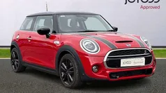Used 2020 Mini Cooper S Classic Hatchback | £17,500 (Good price)