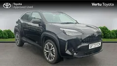 Black Used 2023 Toyota Yaris Cross SUV | £26,150 (Fair price)