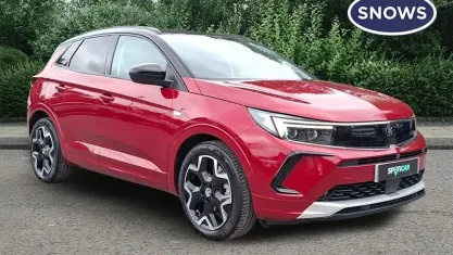 Used Vauxhall Grandland X Ultimate 131 HP (96 kW) 2023 Red SUV