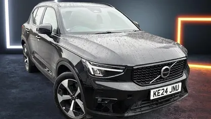 Used 2025 Volvo XC40 Plus SUV | £29,990 (Fair price)