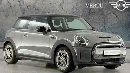 Used Mini Cooper Level 1 135 kW (184 HP) 2023 Hatchback