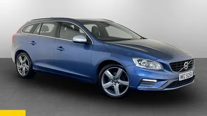 Second-hand Volvo V60 R-Design 190 CP (139 kW) 2017 Albastru Break