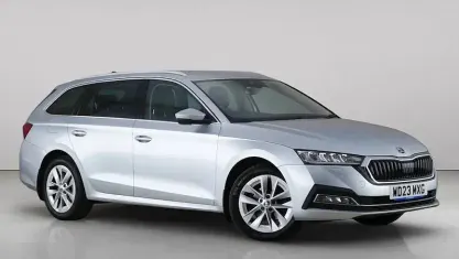 Used Skoda Octavia SE L 150 HP (110 kW) 2023 Silver Estate