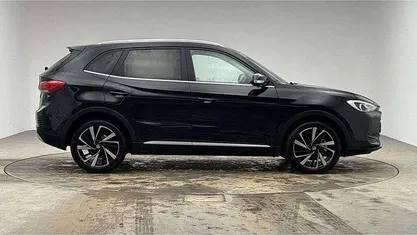 Used MG ZS Trophy 196 HP (144 kW) 2025 SUV