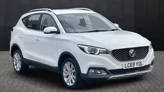 White Used 2018 MG ZS Excite Sedan | £11,699 (Fair price)