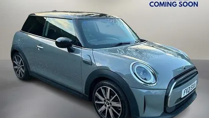 Used 2021 Mini Cooper Classic Hatchback | £14,850 (Fair price)