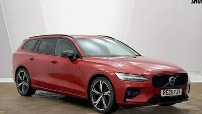Gebraucht Volvo V60 Plus 197 PS (144 kW) 2026 Kombi