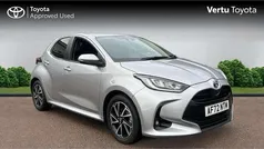 Used 2022 Toyota Yaris Hybrid Design Hatchback | £17,699 (Fair price)