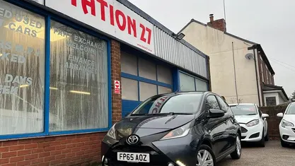 Used Toyota Aygo x-press 69 HP (50 kW) 2015 Hatchback