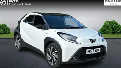 Used Toyota Aygo X 72 HP (52 kW) 2023 White SUV