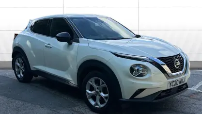 Used Nissan Juke N-Connecta 117 HP (86 kW) 2020 White SUV