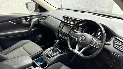 Used Nissan X-Trail N-Connecta 131 HP (96 kW) 2017 Black SUV