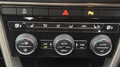 Used 2020 VW T-Roc SE SUV | £14,699 (Fair price)