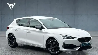 Używany Cupra Leon VZ1 310 KM (228 kW) 2023 Biały Hatchback