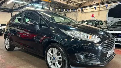 Used Ford Fiesta Zetec 82 HP (60 kW) 2015 Black Hatchback
