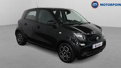 Black Used 2018 Smart ForFour Premium Hatchback | £6,549 (Fair price)