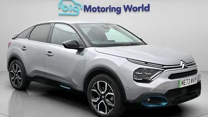 Usado Citroën e-C4 Shine 100 kW (136 HP) 2023 Citadino