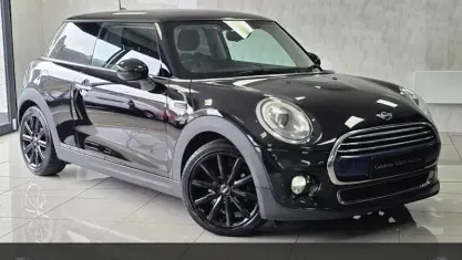 Used Mini Cooper Hatch 136 HP (100 kW) 2017 Black Hatchback