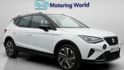 White Used 2024 Seat Arona FR Sport SUV | £16,300 (Fair price)