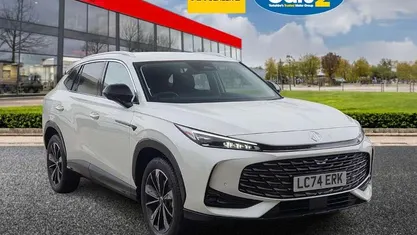 White Used 2024 MG HS Trophy SUV | £19,290 (Fair price)