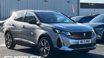 Used Peugeot 3008 Premium 224 HP (164 kW) 2022 Estate